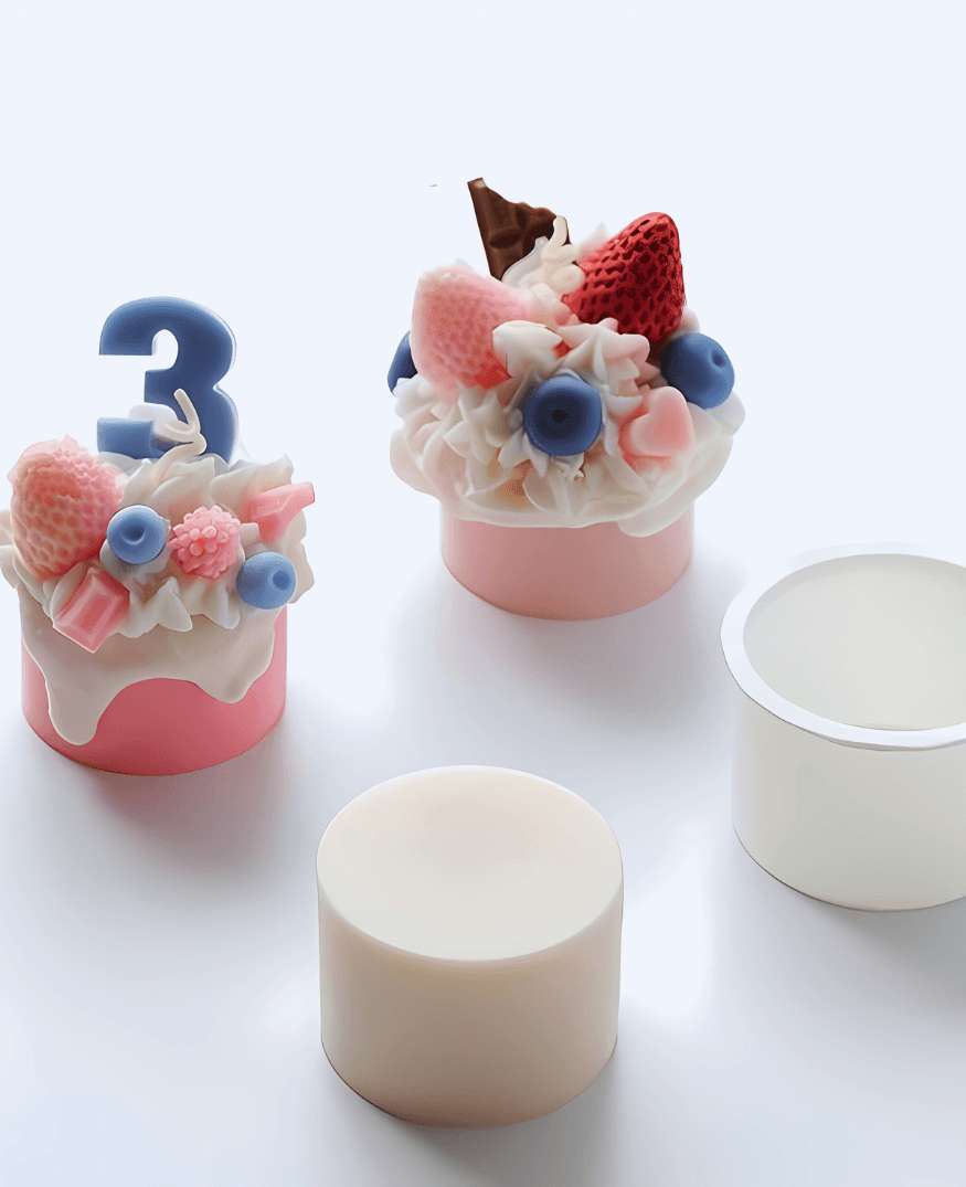 Scented Birthday Cake Candle - Momabatti