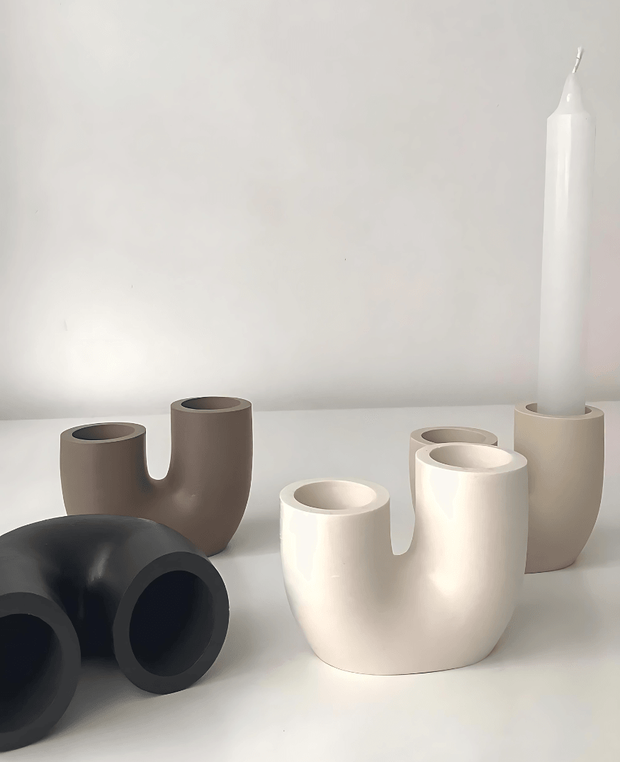 U-Turn Candle Holder - Momabatti