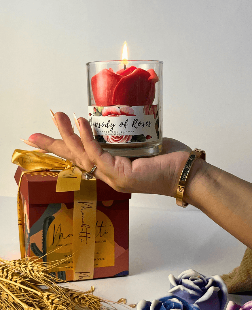 Rhapsody of Roses Candle - Momabatti