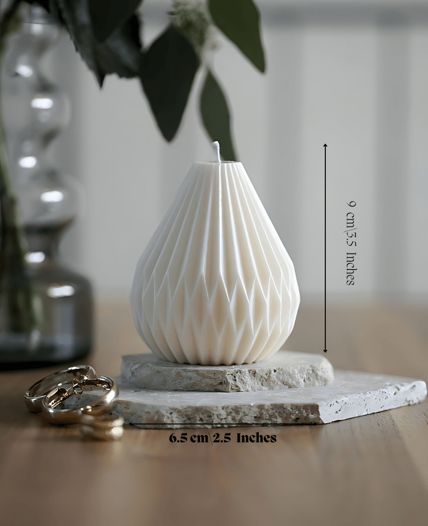 Pearfection Candle - Momabatti